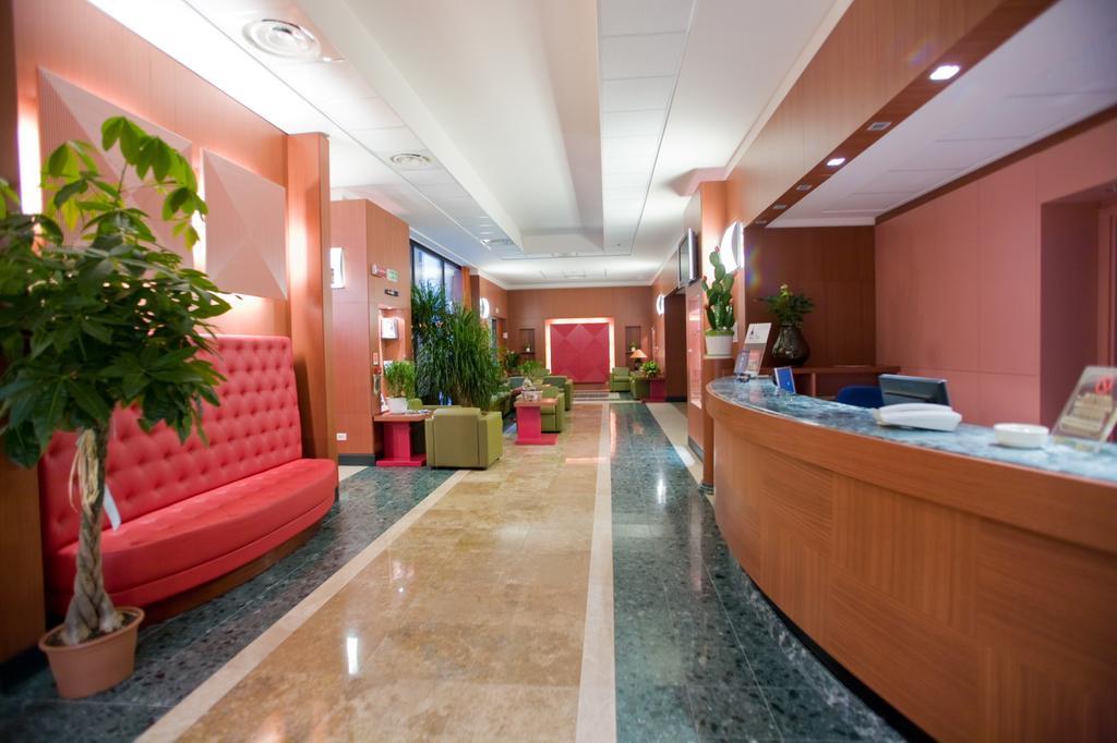 Hotel Mareschi Palace 诺瓦拉 外观 照片